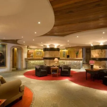 Le Palace Des Neiges Otel