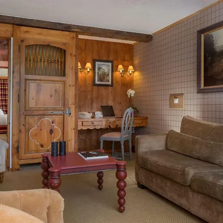 Le Palace Des Neiges 5*