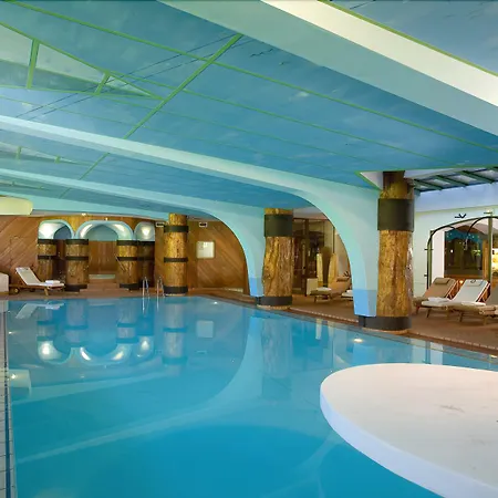 Otel Le Palace Des Neiges